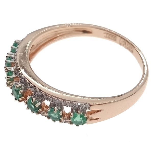 Кольцо из золота 585 пробы с бриллиантами и изумрудом