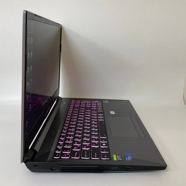 Ноутбук Thunderobot 911 MR Max / AMD Ryzen 7 5800H/ 16 Гб/ ssd 512 Гб