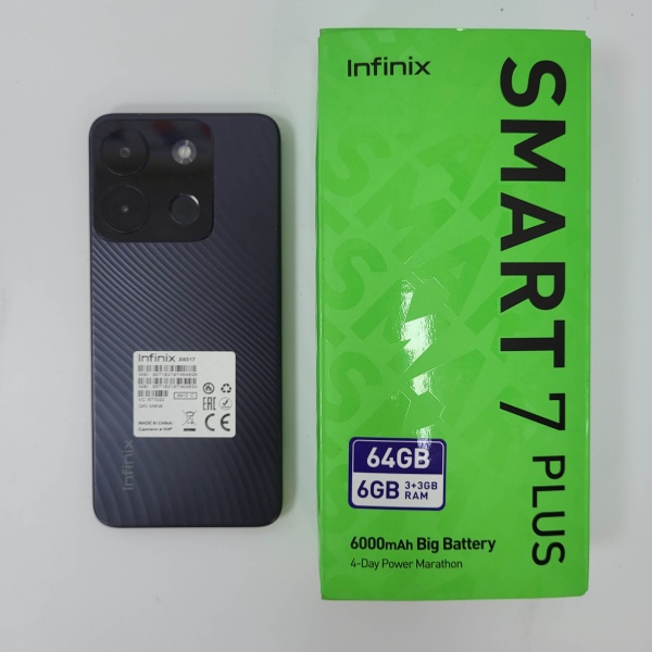 Мобильный телефон Infinix SMART 7 Plus 3\64 ГБ