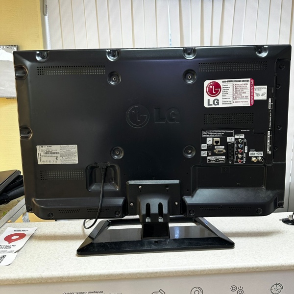 Телевизор LG 32LM580S