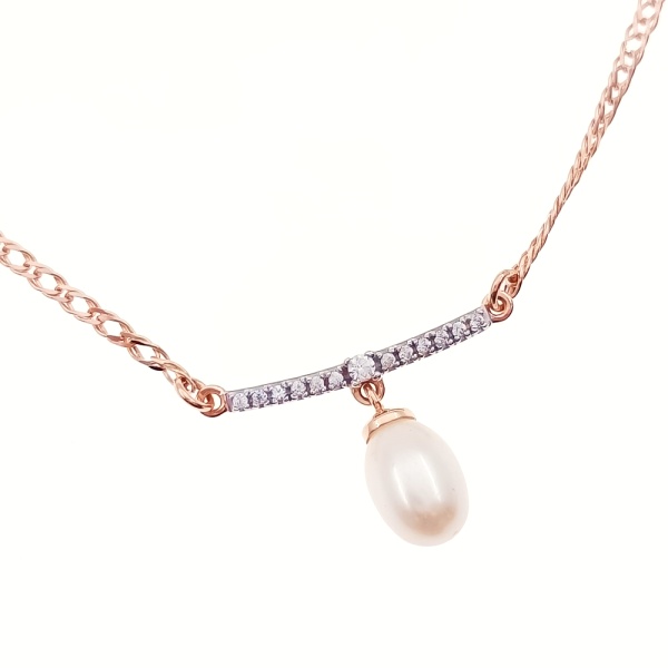 Колье из золота 585 пробы с жемчугом и фианитом