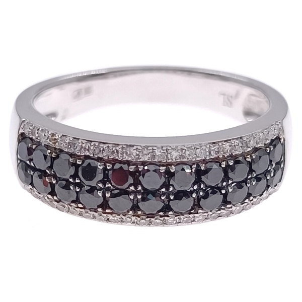 Кольцо из золота 585 пробы с бриллиантами