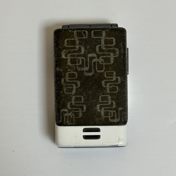 Мобильный телефон NOKIA 7200 