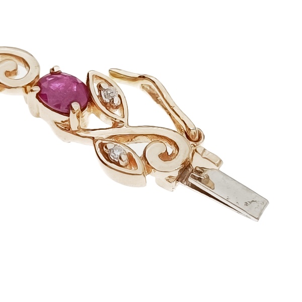 Браслет из золота 585 пробы с бриллиантами и рубином