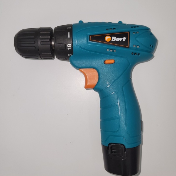 Шуруповерт Bort BAB-10.8X