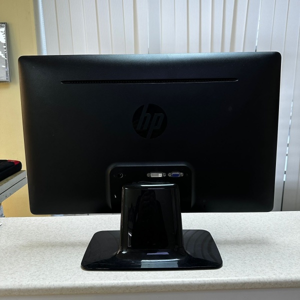 Монитор HP 2211x 21,5" 75 гц